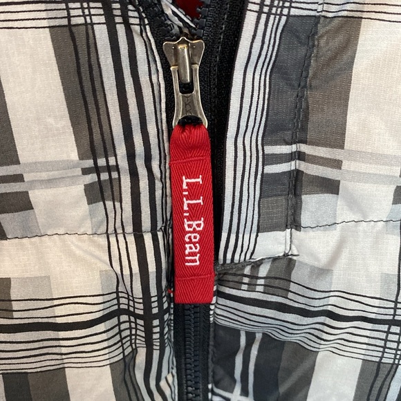 LLBean youth size XL down jacket - Picture 3 of 8